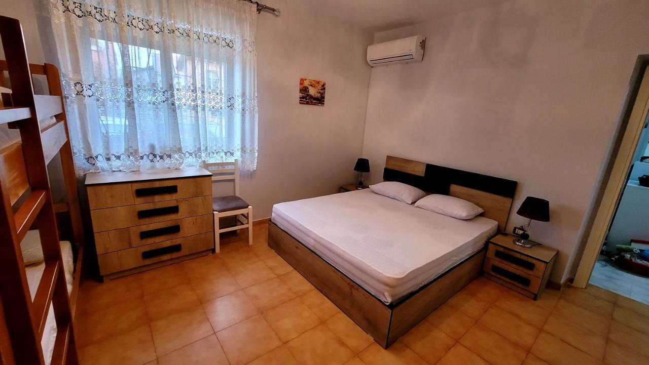 Tuana'S Apartment Shkoder Exterior photo