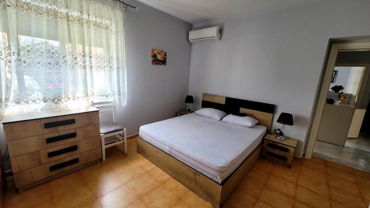 Tuana'S Apartment Shkoder Exterior photo